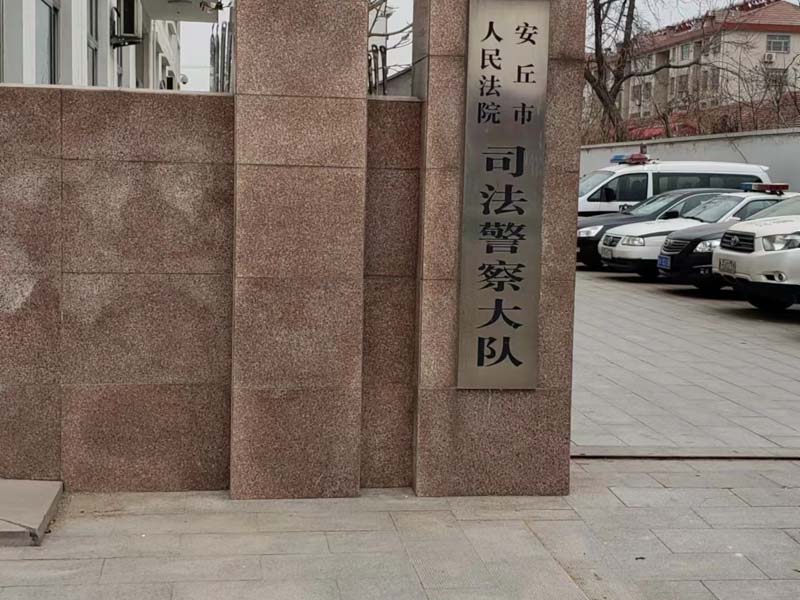 深圳律師咨詢網來講講合法取得他人信用卡后冒用是否構成犯罪